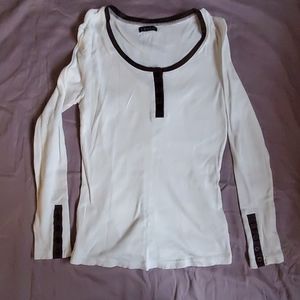 Long sleeve top size md